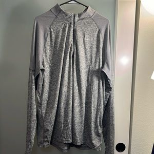 Lightweight athletic long sleeve